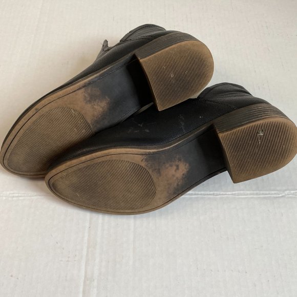 Steve Madden Cut Out Booties - Picture 9 of 9